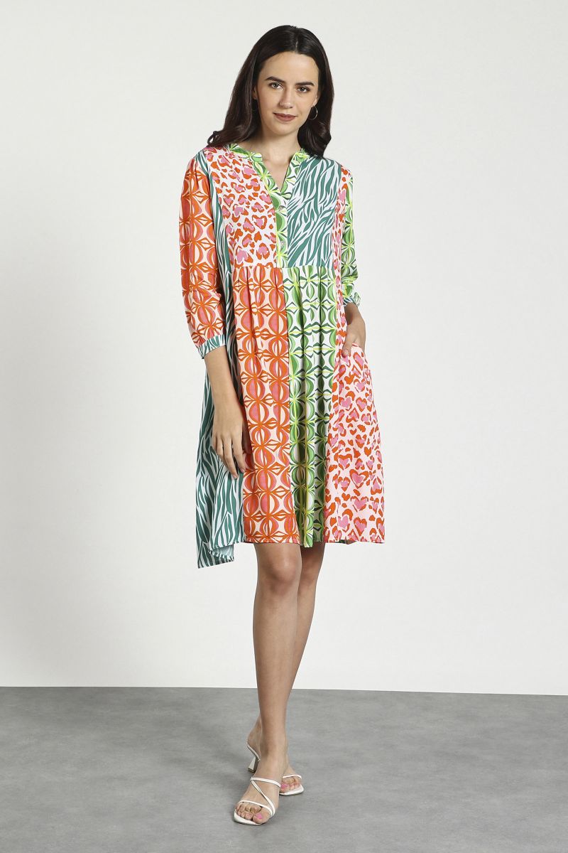Multi-color straight fit Dress in Viscose fabric